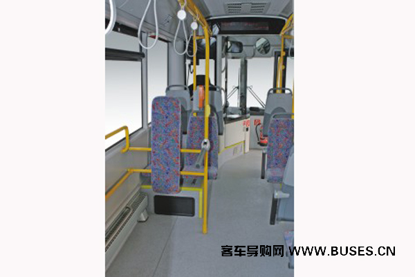 黄海DD6181S01公交车（柴油国三24-33座）