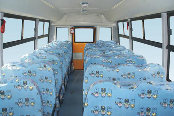 少林客车SLG6970XC5F小学生专用校车（柴油国五24-56座）