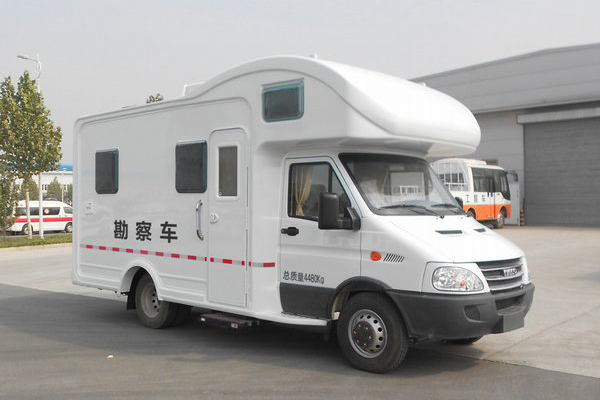宇通ZK5045XKC勘察车（柴油国四2-6座） 