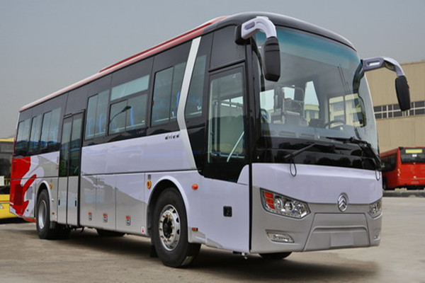 金旅XML6112JHEVA5C公交车