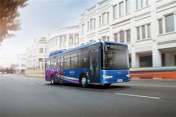 金龙XMQ6106BGN4公交车（天然气国四10-40座）