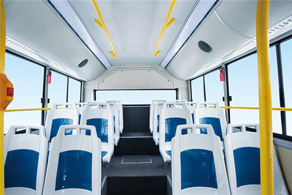 金龙XMQ6106BGN4公交车（天然气国四10-40座）