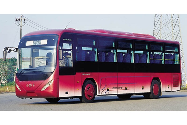 青年jnp6120glnv客车(液化天然气国五24-70座)