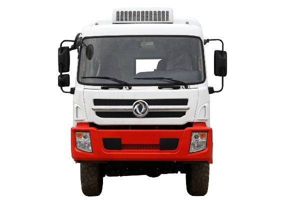 东风超龙eq5125xgct工程车(柴油国四8座)