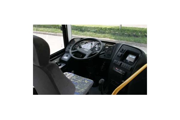 申沃SWB6107Q公交车