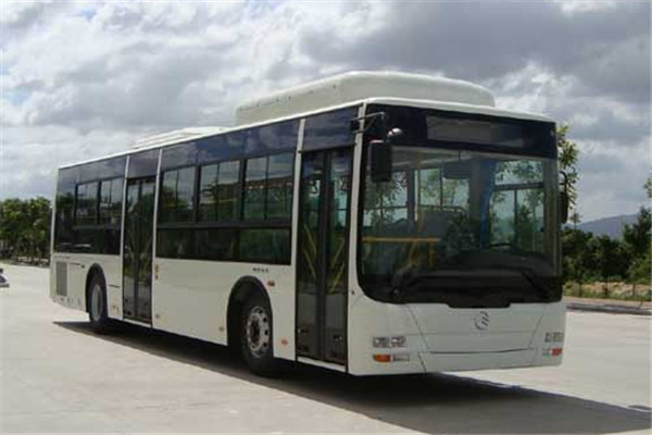 金旅XML6125JHEVG5CN2公交车