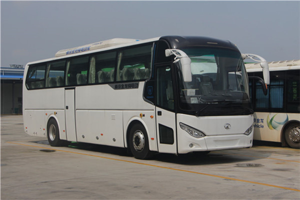 南京金龙NJL6117BEV30客车（纯电动24-48座）