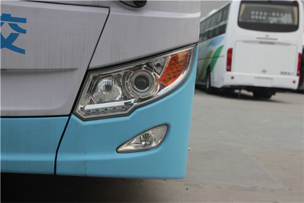 南京金龙NJL6129BEV8公交车（纯电动24-36座）