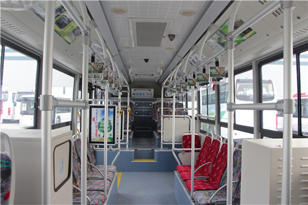 南京金龙NJL6129BEV8公交车（纯电动24-36座）