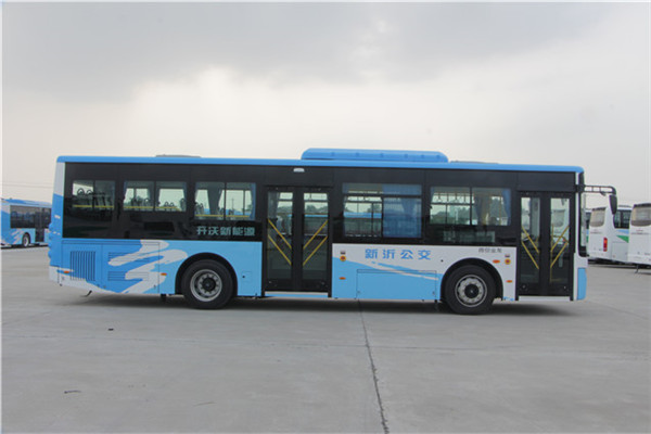 南京金龙NJL6100BEV7公交车（纯电动24-41座）