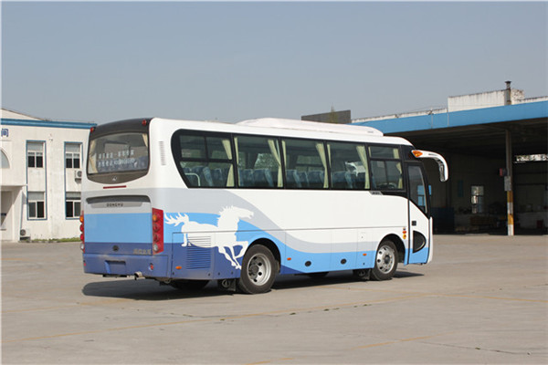 南京金龙NJL6808Y4客车（柴油国四24-35座）