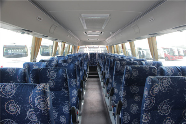 南京金龙NJL6808Y4客车（柴油国四24-35座）