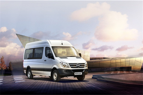 南京金龙NJL6600BEV21客车（纯电动10-18座）