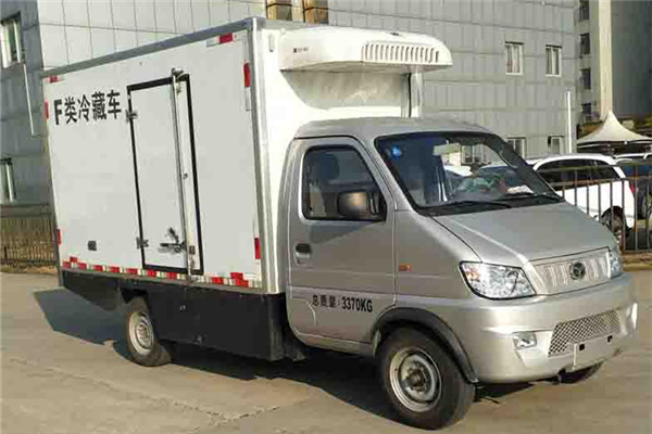 扬子江WG5034XLCBEV厢式冷藏车（纯电动2座）