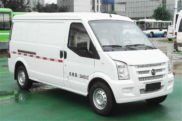 扬子江WG5021XXYBEV2厢式运输车（纯电动2-4座）