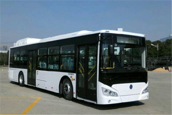 申龙SLK6129UDHEVN1插电式公交车（柴油/电混动国五21-45座）