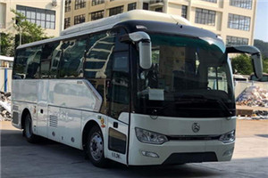 金旅XML6827公交车