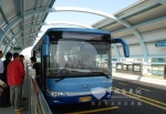 配装玉柴发动机的18米BRT亮相广州