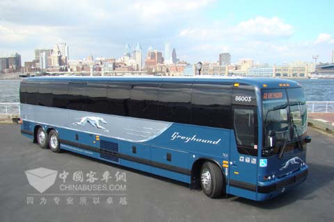 美国灰狗(American Greyhound)品牌旗下Prevost X3-45 公交车