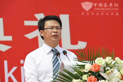 无锡康明斯涡轮增压技术有限公司总经理陈华致欢迎辞    
