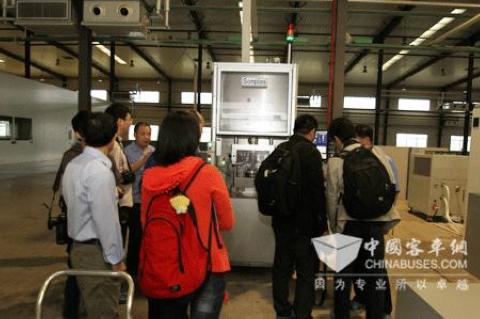 中央媒体记者走访南岳电控电控燃油系统车间